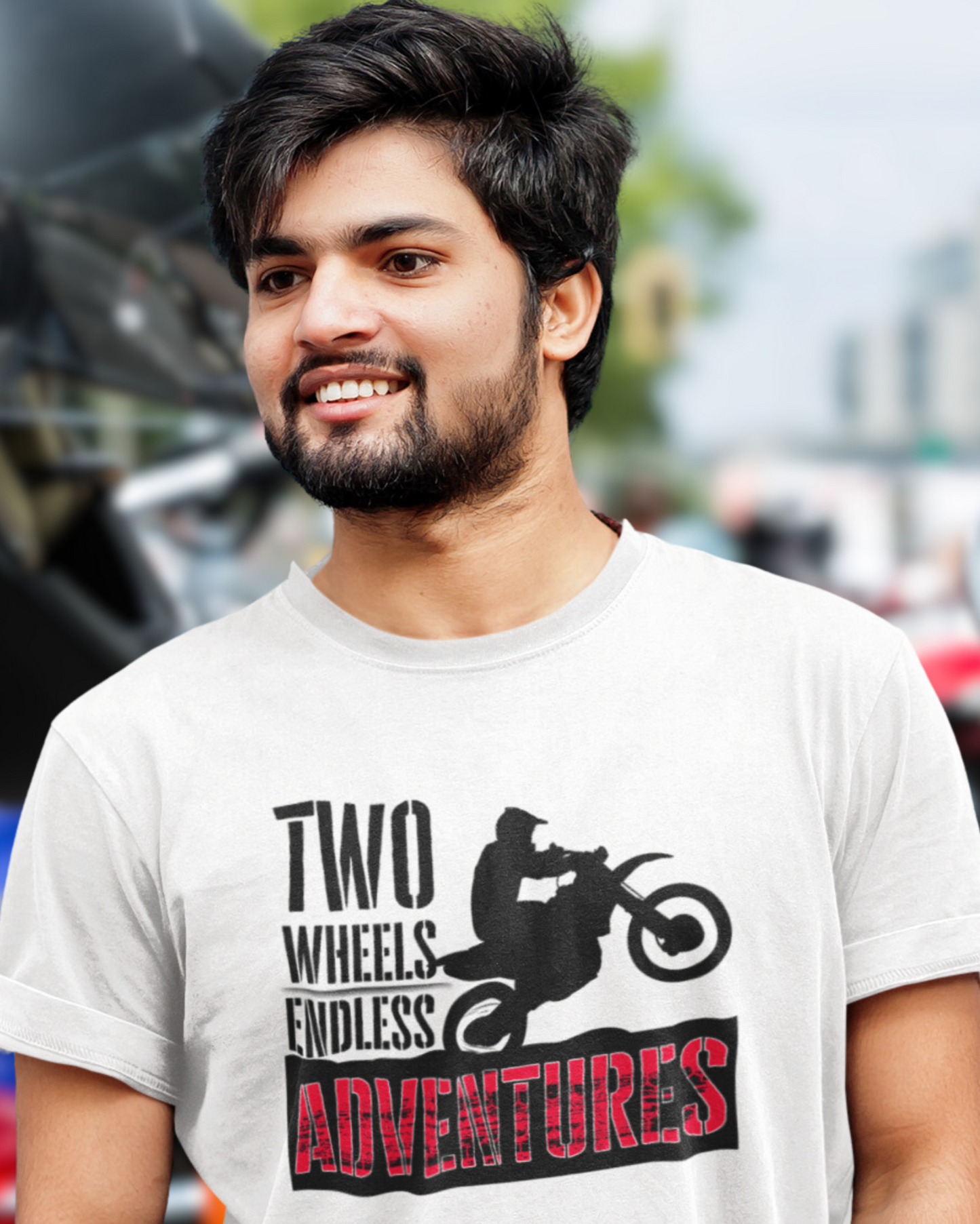 Two Wheels Endless Adventures टी-शर्ट